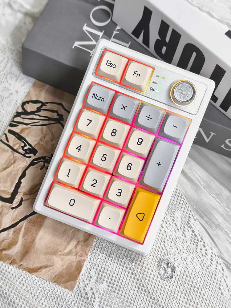 Tri modes Bluetooth KEYCOOL pr - Gaming Keyboard No Number Pad incelemesi ve fiyatı