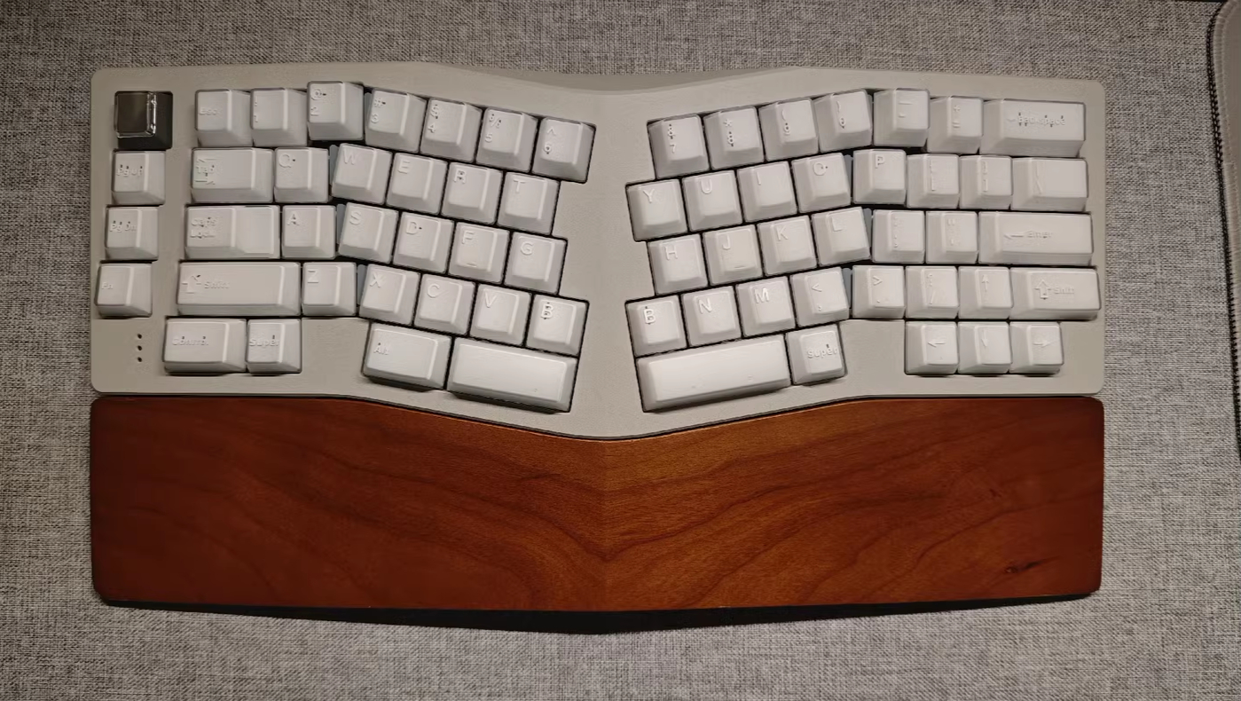 Neo Ergo Palm Rest CustomWoode - Gaming Keyboard Hand incelemesi ve fiyatı