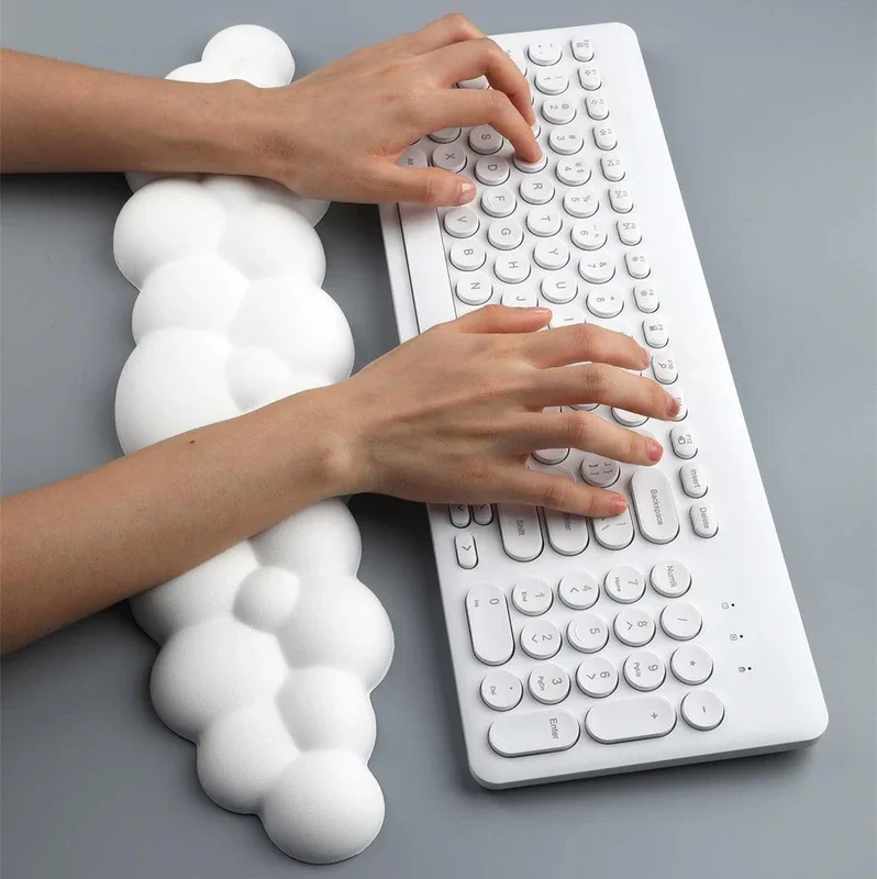 Mouse pad with wrist rest keyb - Gaming Keyboard Hand incelemesi ve fiyatı
